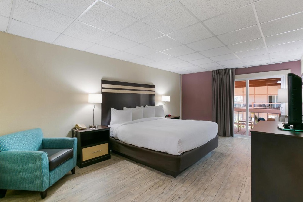 Eisenhower Hotel and Conference Center Main image